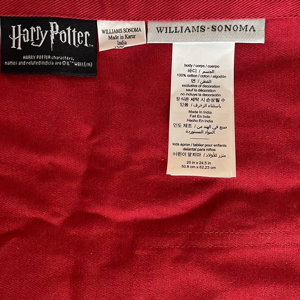 Harry Potter Apron by Williams Sonoma Size 20”x 24.5” - Picture 4 of 4